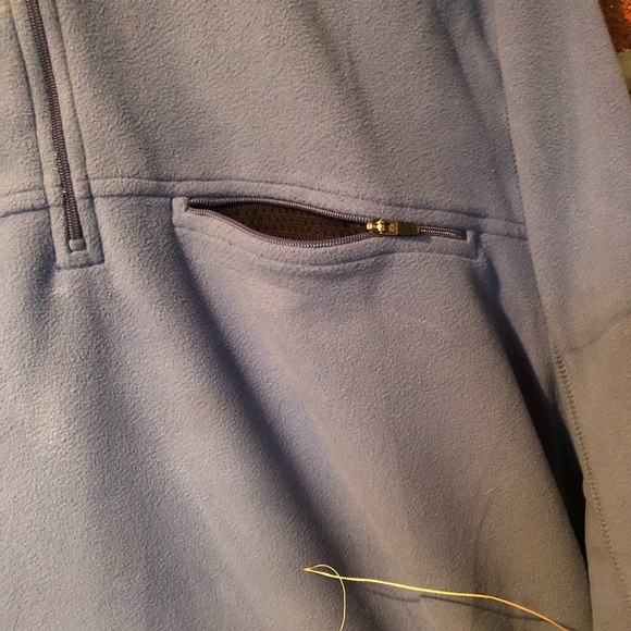 L.L. Bean pullover EUC medium blue & grey - Picture 8 of 8